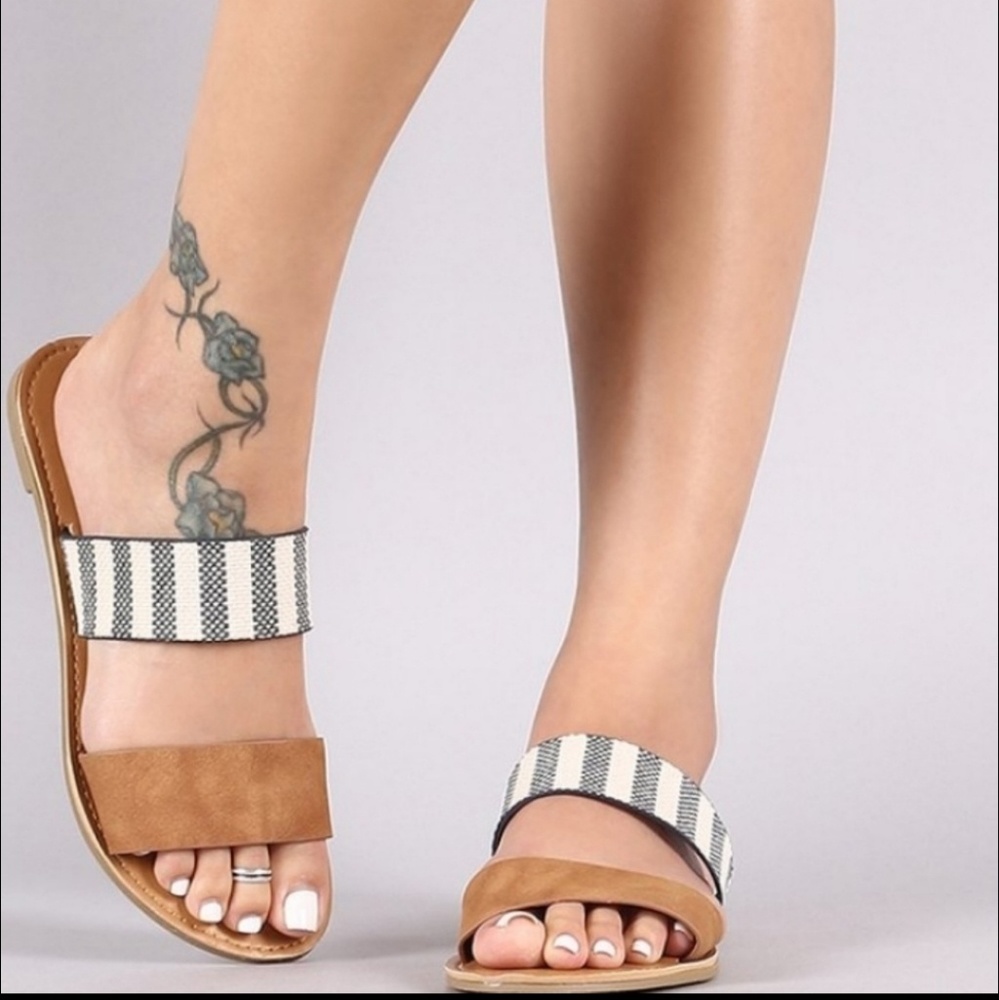 LAST PAIR!! BLUSH ROSE & LEOPARD BANDED SANDALS - Picture 2 of 2
